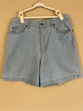 Jones New York Sport High Waisted Light Wash Denim Shorts